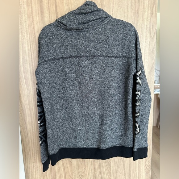 Pink Victoria’s Secret Women’s Sweater Pullover Cowl Neck Bling Sequins XS extra - Picture 7 of 7